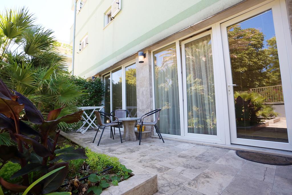 Apartments Okuka Split Exterior foto