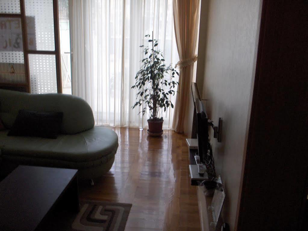 Apartments Okuka Split Exterior foto